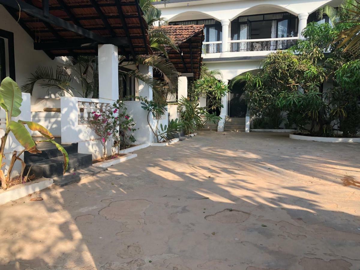 God's Gift गेस्ट हाउस